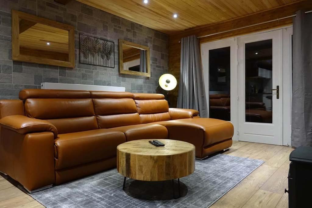 Le Chalet De Hermeton Hastiere-par-dela 外观 照片