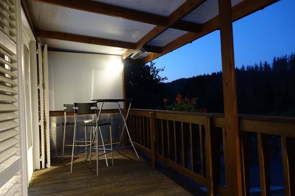 Le Chalet De Hermeton Hastiere-par-dela 外观 照片